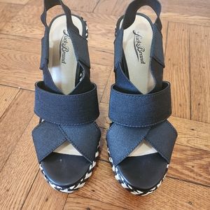 Lucky Brand Platform Sandals